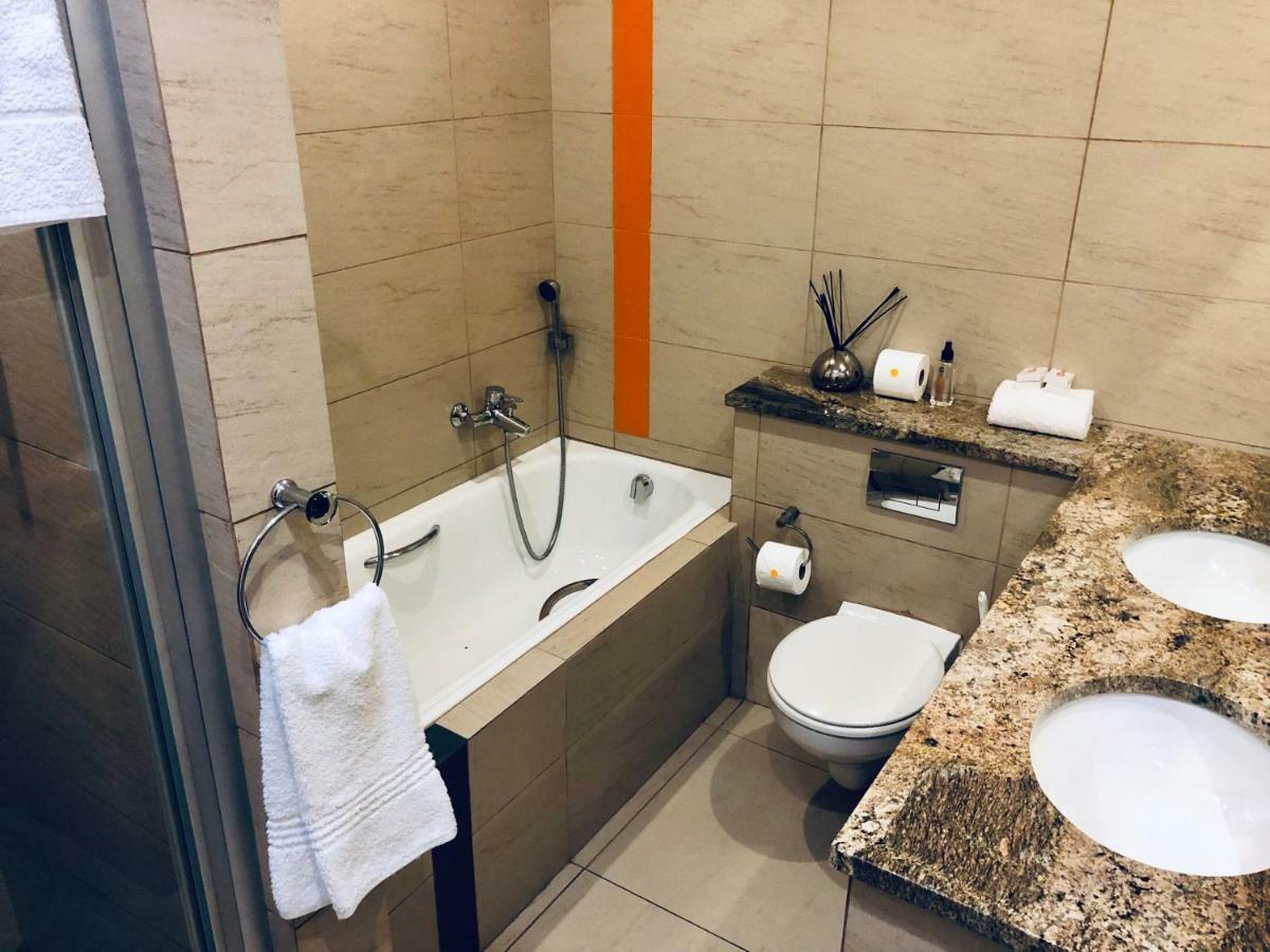 Orange Inn كنيسنا الغرفة الصورة